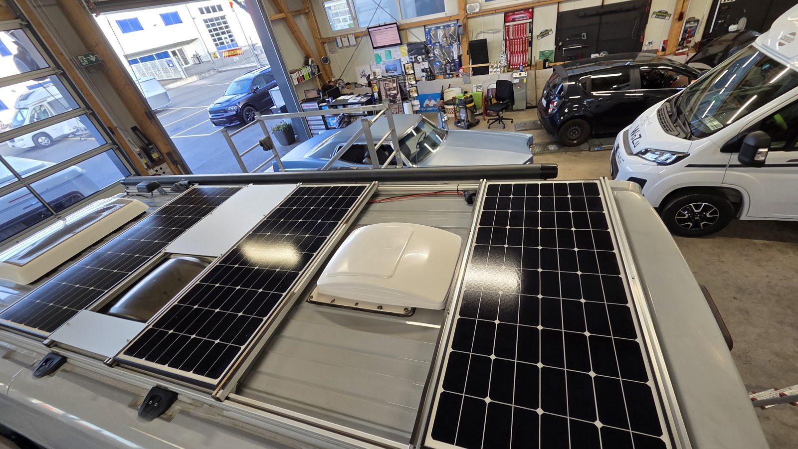 Solaranlage Van selber bauen: Mein 450W Victron Setup im Ducato